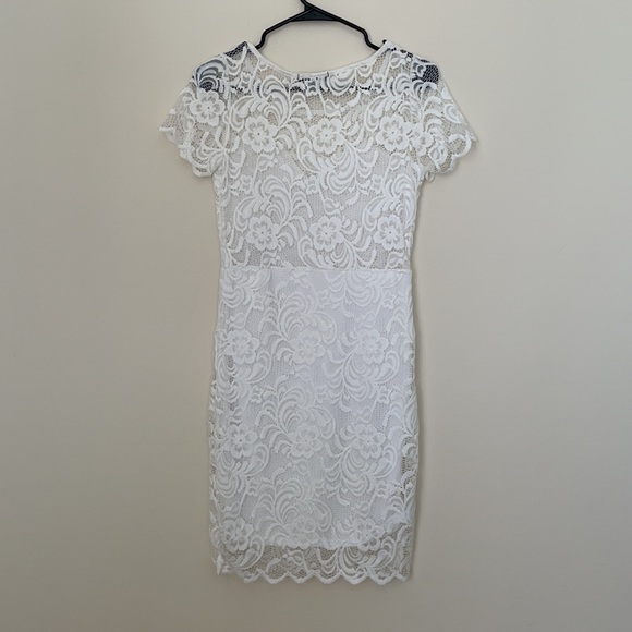 White Lace Scallop Hem Dress - Picture 10 of 10